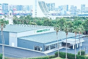 写真：日本財団パラアリーナの外観