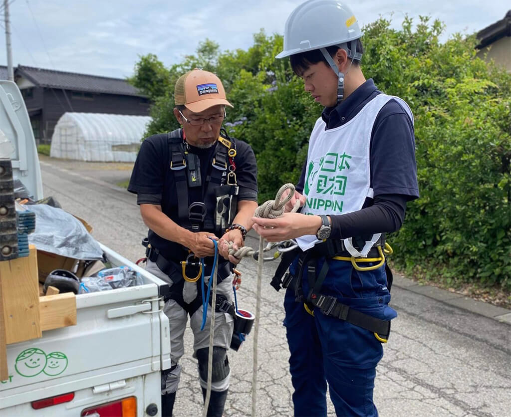 日本財団職員も現場の支援に取り組みます