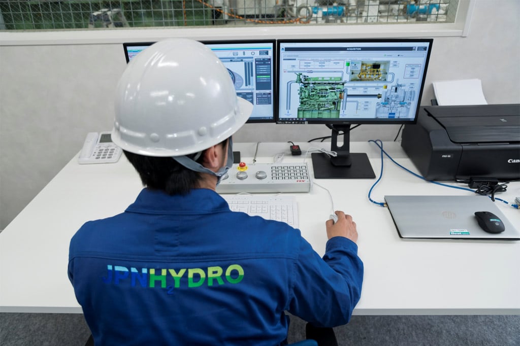 写真：試験設備の様子