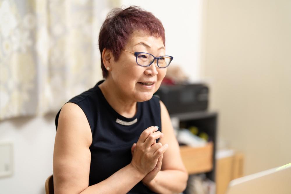 インタビューに応える大嶋さん