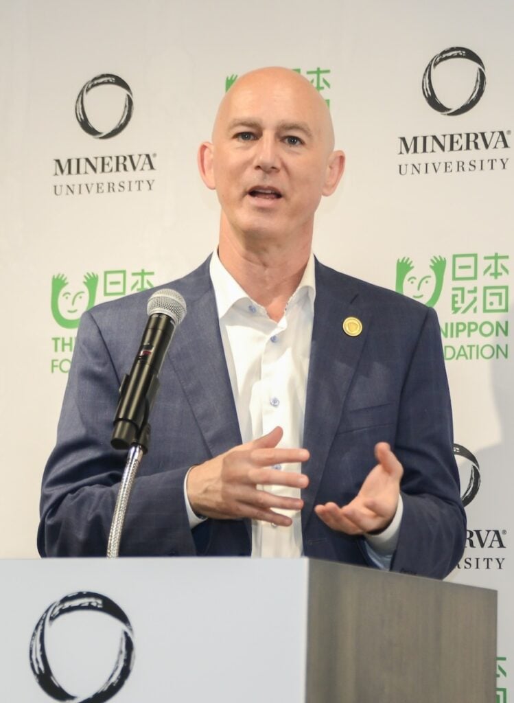 写真：マイク・マギー